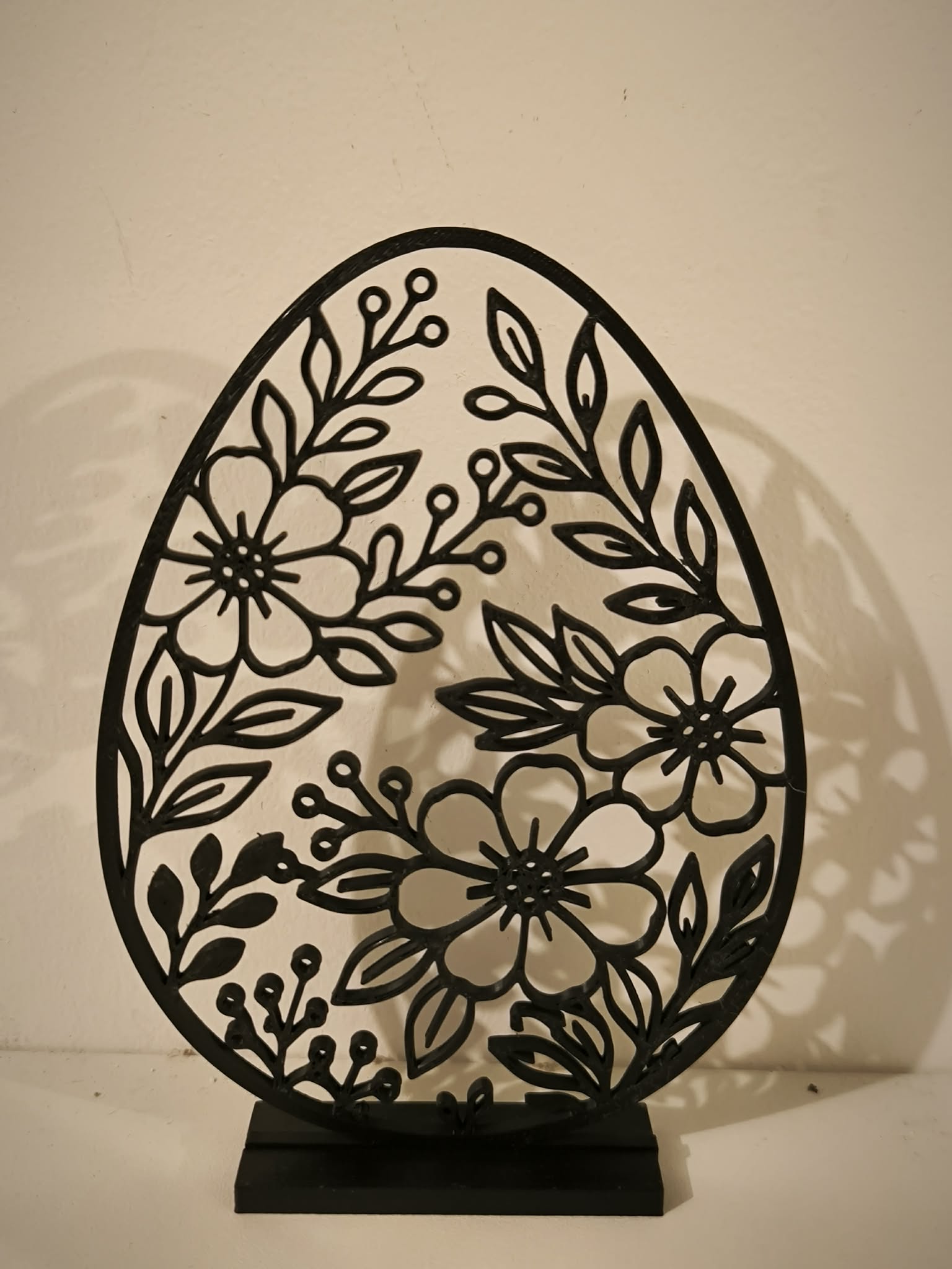 Oeuf floral de Pâques