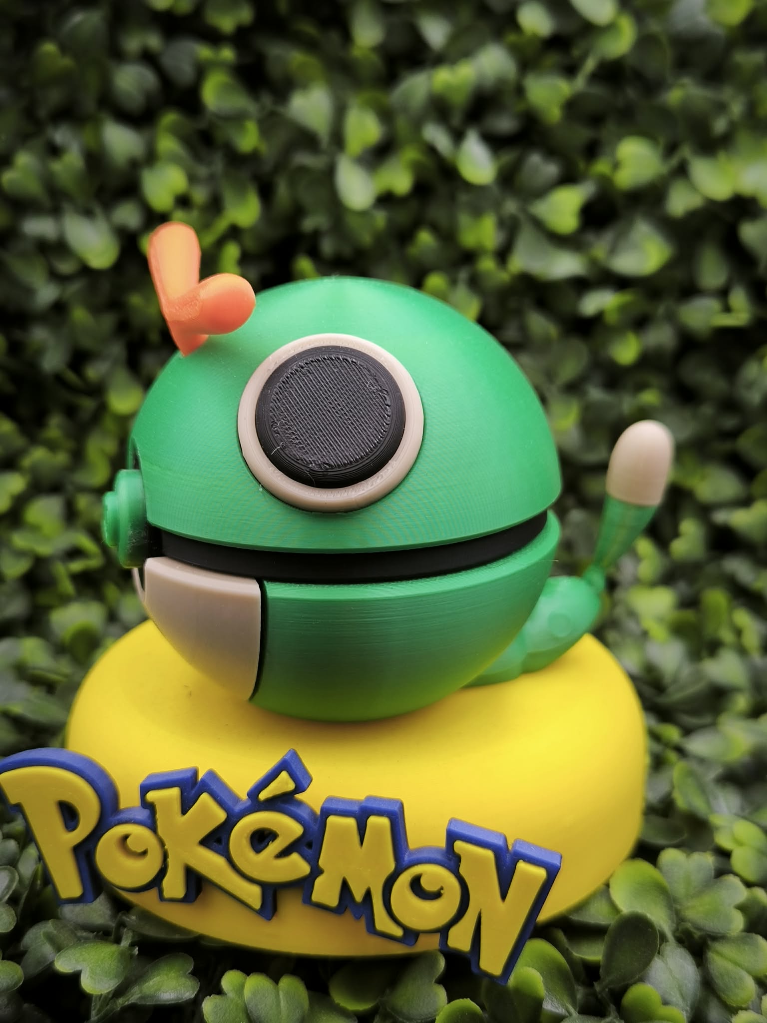 Pokéball Chenipan